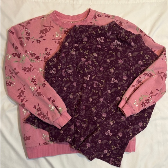 Vintage Tops - Bundle of Vintage Floral Coordinating Tops - Crewneck Sweatshirt + Turtleneck